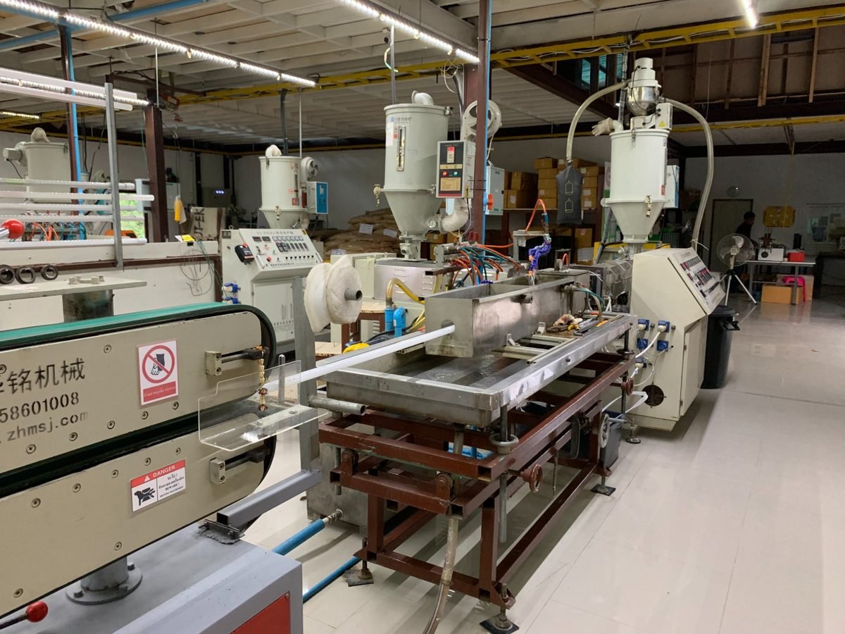 AYM Extruder Machine